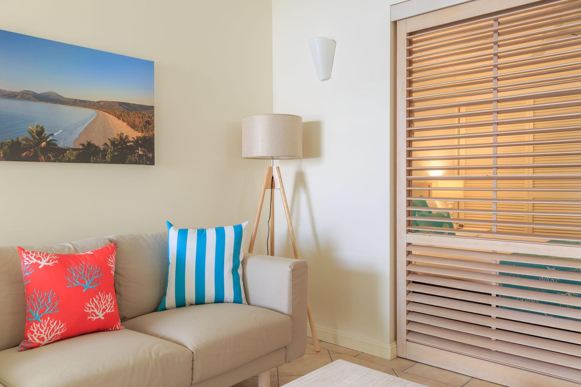 Macrossan House Boutique Holiday Apartments Port Douglas Exterior foto