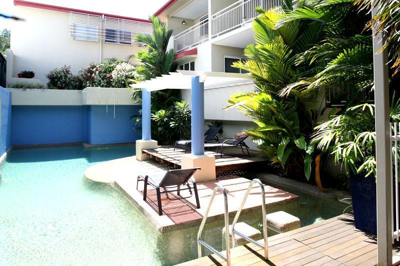 Macrossan House Boutique Holiday Apartments Port Douglas Exterior foto