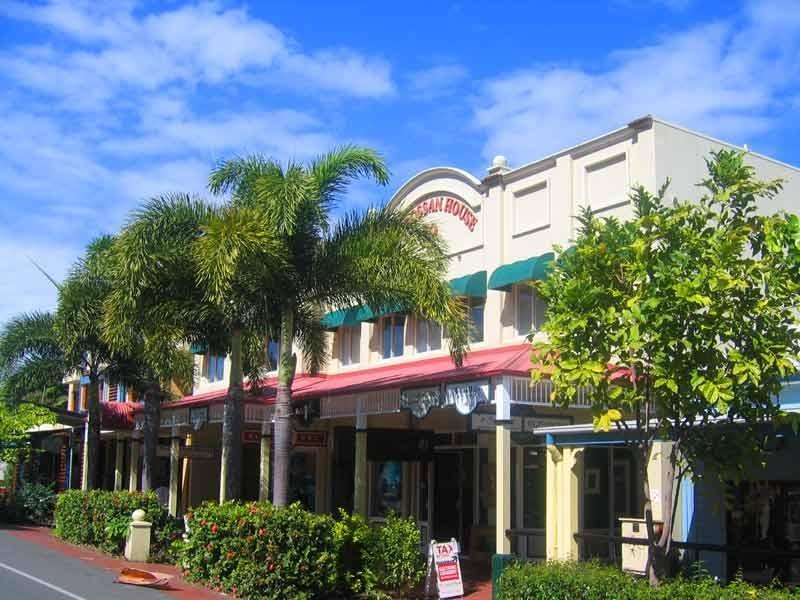 Macrossan House Boutique Holiday Apartments Port Douglas Exterior foto