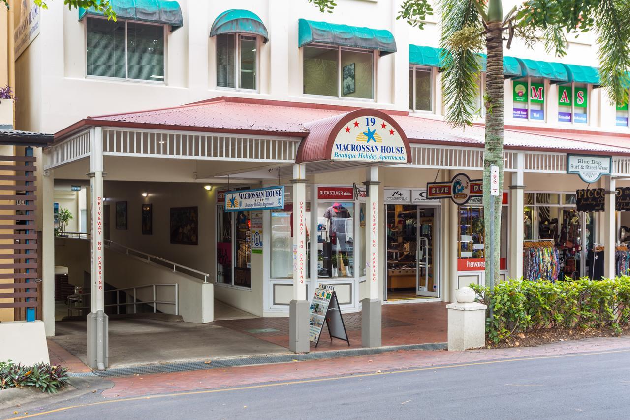 Macrossan House Boutique Holiday Apartments Port Douglas Exterior foto