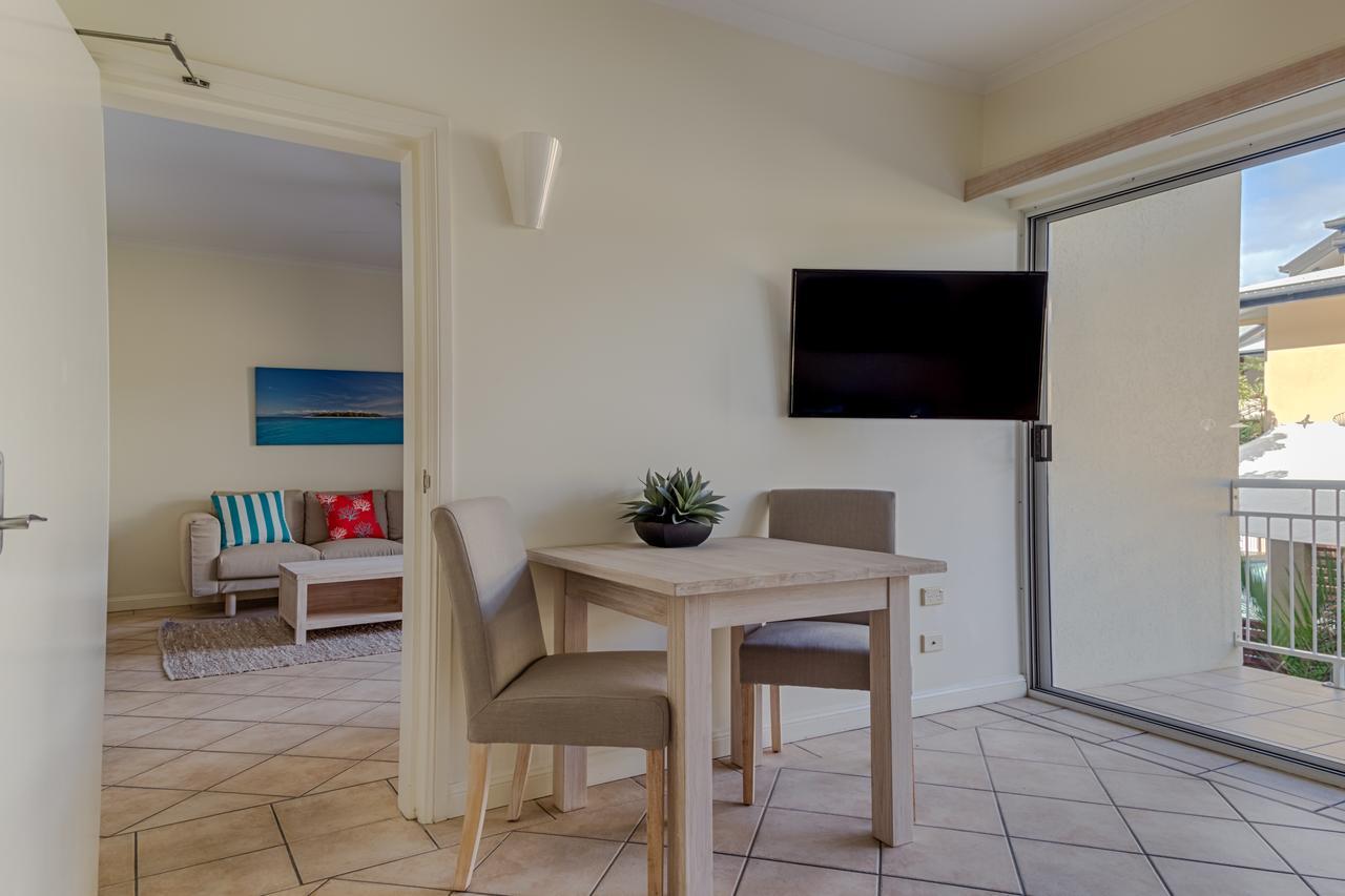 Macrossan House Boutique Holiday Apartments Port Douglas Exterior foto