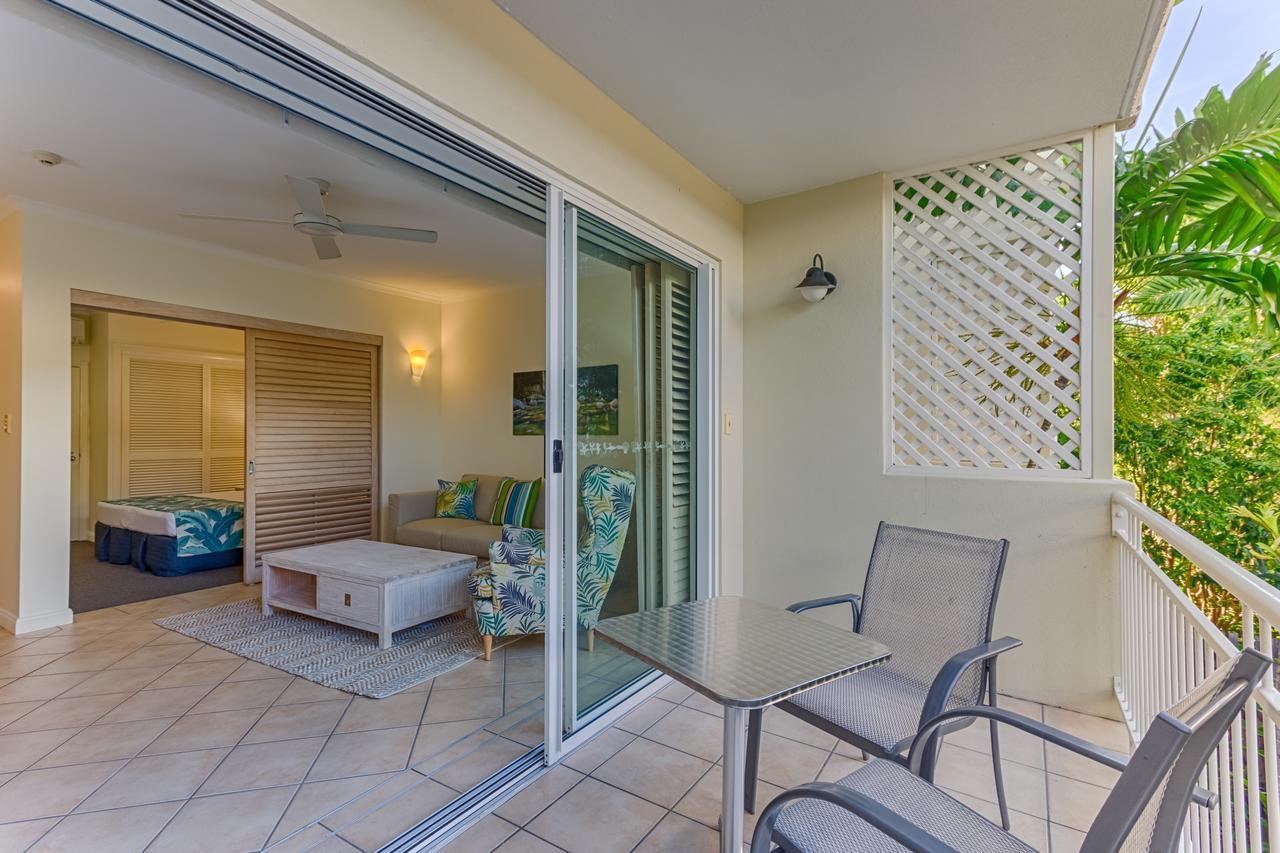 Macrossan House Boutique Holiday Apartments Port Douglas Exterior foto
